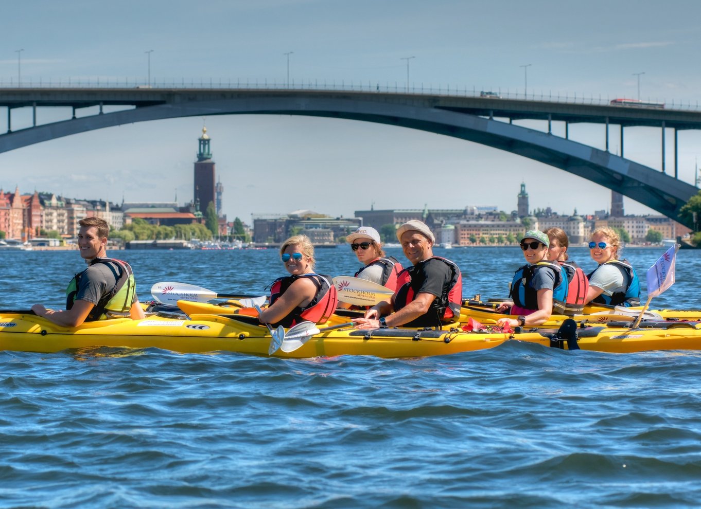 Stockholm: Guidet kajakbytur og valgfri midsommermåltid