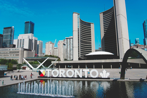 Toronto ICONIC Sightseeing Day Tour with Small Group Max 12 Tour Only