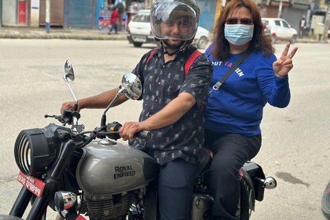 Paseo en moto Nagarkot AmanecerExcursión de un día en moto por Nagarkot al amanecer