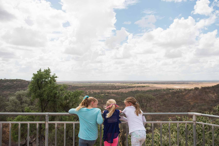 From Longreach: Outback Winton Full Day Tour