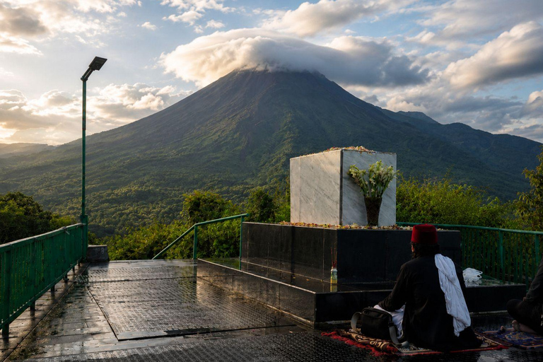 Yogyakarta: Turgo Hill Guided Trekking Tour Turgo Soft Trekking Day Tour