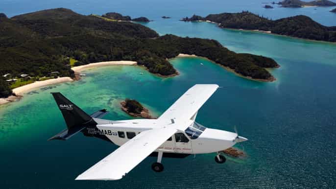 fly to cape reinga scenic flights 2.5hour guided tour