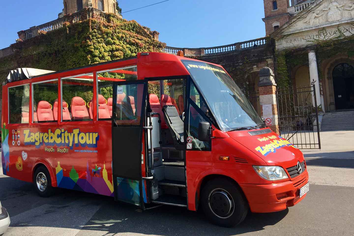 Hop On Hop Off Panoramic bus - Zagreb City Tour