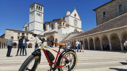 Assisi nach Spello Fahrrad & Wein Tour