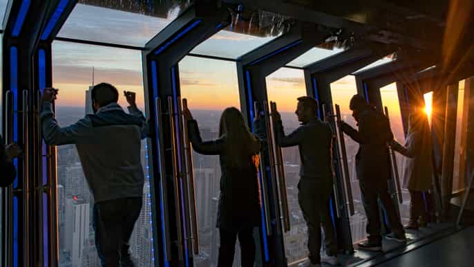 chicago grand city tour 360 chicago observation deck