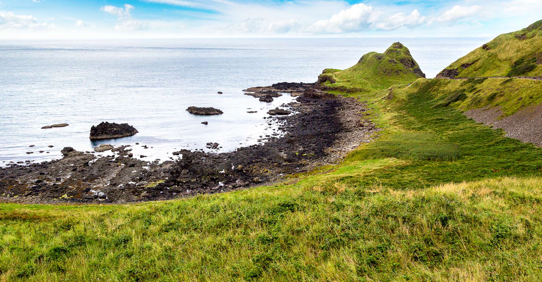 From Belfast, Giant’s Causeway and Game of Thrones Day Tour - Housity