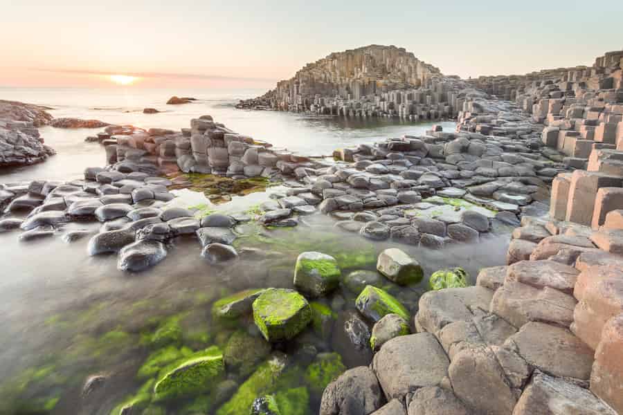 Von Belfast aus: Giant's Causeway und Game of Thrones Tagestour. Foto: GetYourGuide Von Belfast aus: Giant's Causeway und Game of Thrones Tagestour. Foto: GetYourGuide