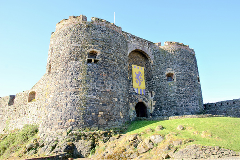 Desde Belfast: excursión guiada de un día completo a la Calzada del GiganteTour en autocar de lujo con punto de encuentro en 22-32 Donegall Road