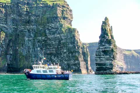 From Galway: Aran Islands & Cliffs of Moher Tour with Cruise