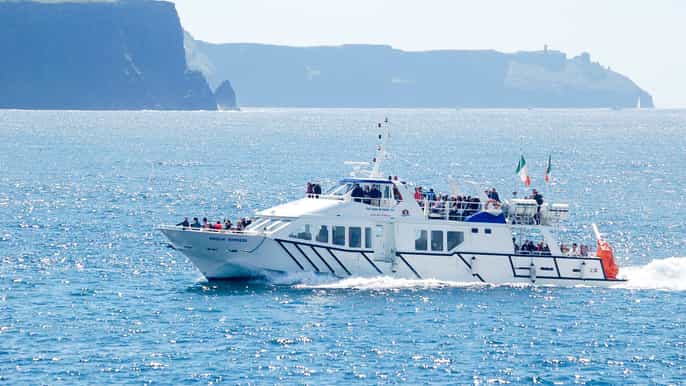 ab doolin bootsfahrt zu den cliffs of moher