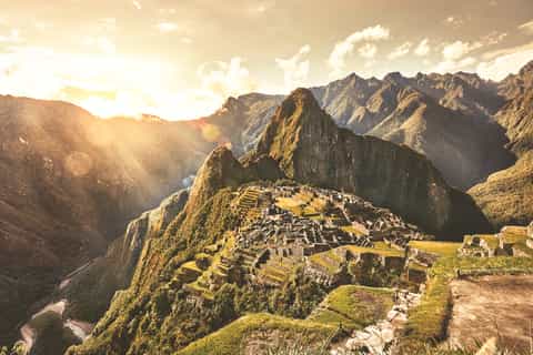 Machu Picchu: Ruins & Machu Picchu Mountain Official Tickets