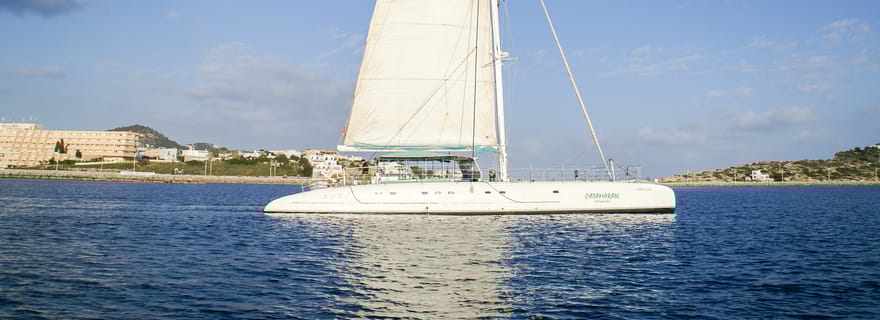 IBIZA : Excursion en catamaran à illetas 4h