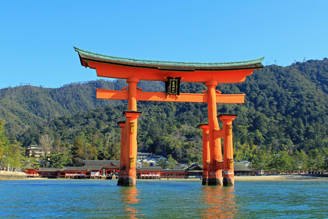 Hiroszima i Miyajima UNESCO - 1-dniowa wycieczka autobusowaZ dworca JR Hiroshima (bez lunchu)