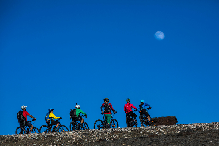 Sierra Nevada E-Bike Tour Skidort Liten gruppSierra Nevada Ebike Tour Skidort Liten grupp.