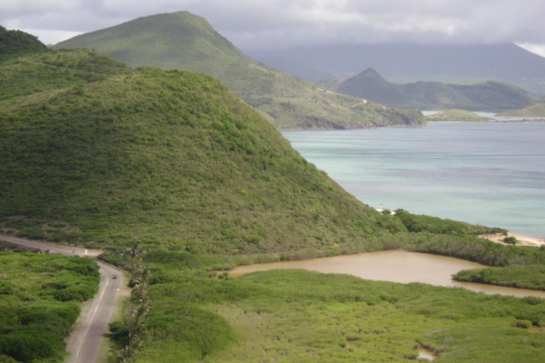 Basseterre: Découverte de la randonnée de 3 heures à Saint Kitts