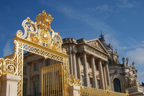 Versalles: tour privado de medio día desde ParísTour guiado privado en español por la mañana (máx. 8 pers.)