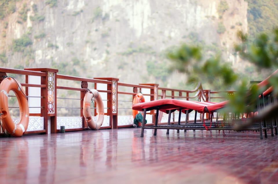 Au D Part De Hanoi Croisi Re De Jours Dans La Baie D Halong Avec