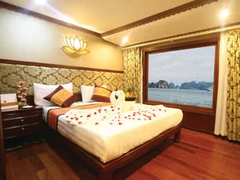 Ab Hanoi: 2-Tages-Schiffstour Bai Tu Long Bay & Kajak-Spaß Ab Hanoi: 2-Tages-Schiffstour Bai Tu Long Bay & Kajak-Spaß