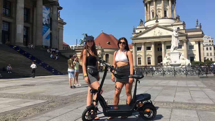 berlín alquiler de escooter de 1 hora con recorrido opcional