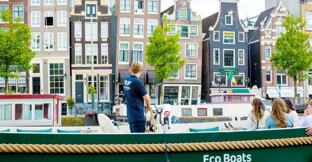 Afbeelding 1 van Amsterdam: de nieuwste grachtenrondvaart met drankje