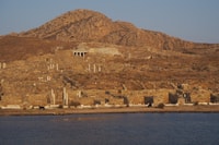 Isla de Delos, traslado de botes de ida y vuelta desde la isla de Mykonos - Housity