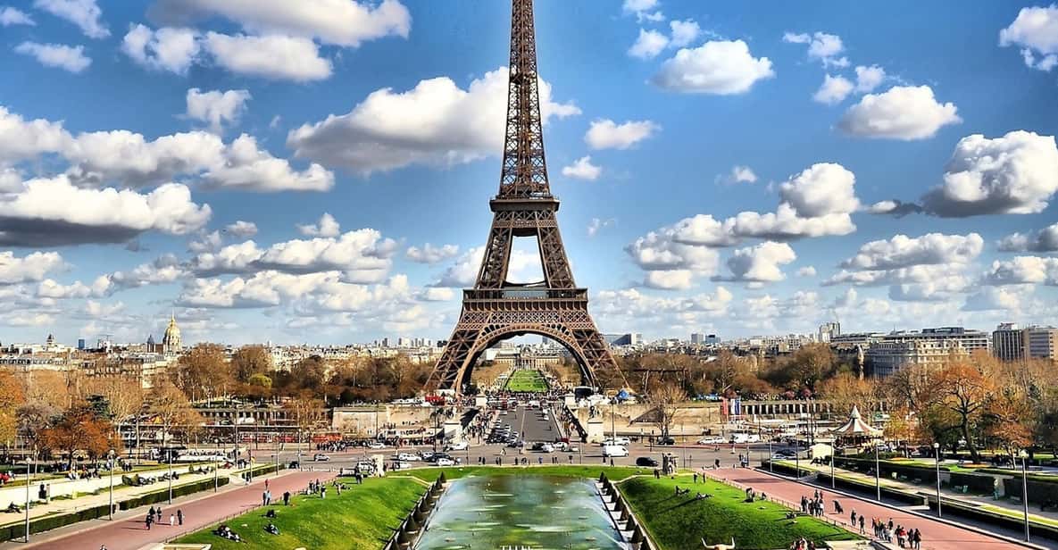 Paris: Eiffel Tower Visit with Summit, Louvre, and Cruise