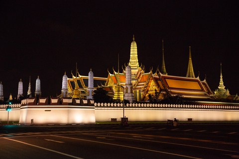 Bangkok: Marknader, tempel och mat Night Tour med Tuk TukKvällsrundtur med tuk-tuk i Bangkok – rundtur i grupp