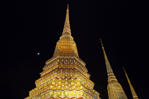 Bangkok: Markets, Temples and Food Night Tour by Tuk TukGroup Tour