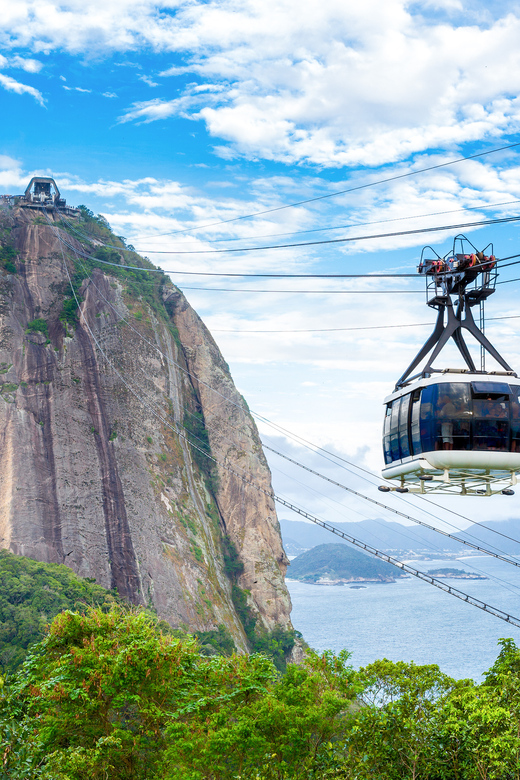 Colagem de mídia
