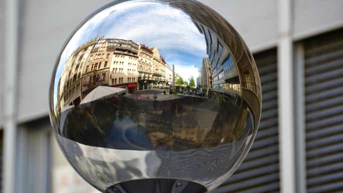geneva the secrets of old town discovery game