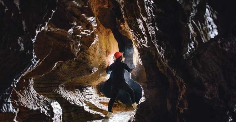 Waitomo Caves Black Abyss Black Caves Ultimate Caving Experience (Fekete szakadék)