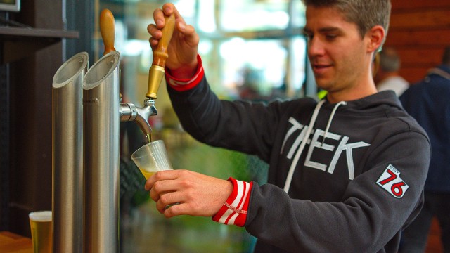 Visit Greymouth Monteith's Brewery Tour with Beer Tasting in Ngahere