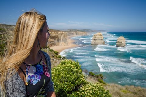 From Melbourne: Great Ocean Road Reverse Eco Tour