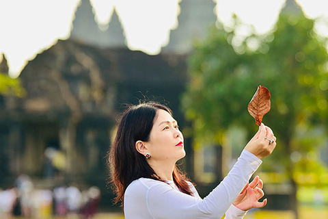 Angkor Wat Private Photography Guide Tour with Hotel Pick-up Private Photography Tour (With Guide)