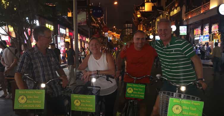 Shanghai: Nightlife Adventure and Tasting Bike Tour photo 7