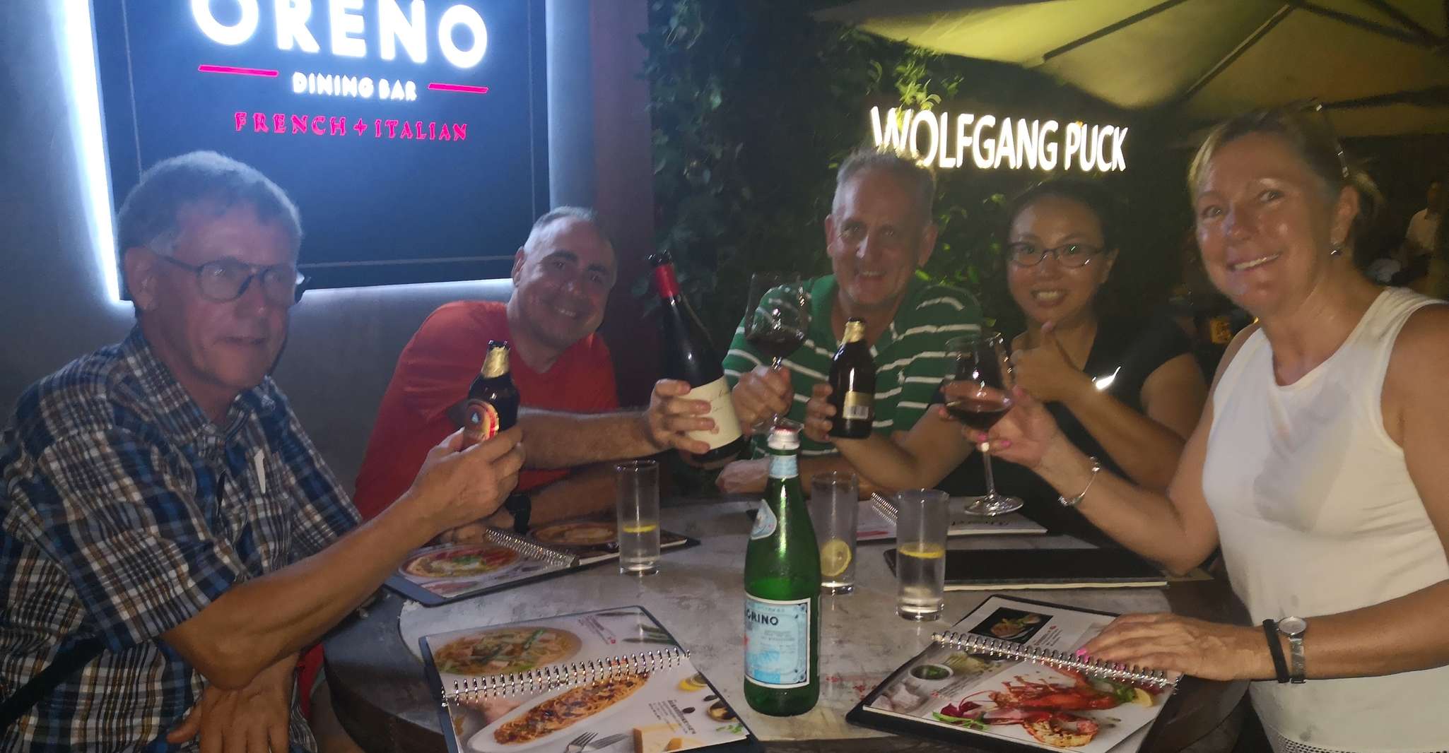 Shanghai: Nightlife Adventure and Tasting Bike Tour photo 8