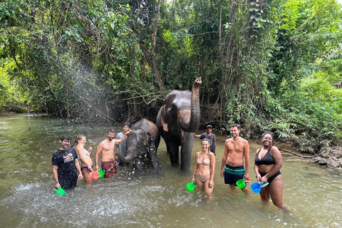 Krabi Elafante e avventura in fuoristrada(30min/30min)Krabi Elaphant: bagno e avventura in fuoristrada