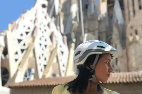 Barcelona: Gothic Quarter & Sagrada Familia Area Segway Tour