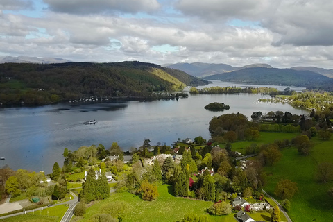Windermere Yellow Cruise: Sail between Bowness and Lakeside