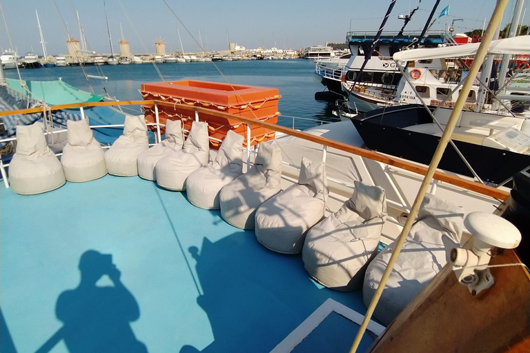 Rodi: Crociera sulla costa orientale con pranzo e bevande