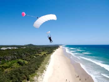 Noosa: Tandem Skydive Experience