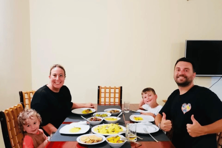 阿努拉德普勒：当地市场探访与草药米工坊体验