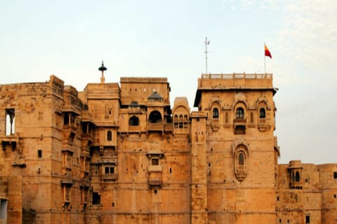 Private Jaisalmer City Tour with Fort and Heritage Havelis