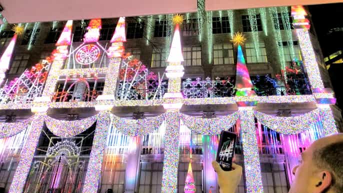 new york city holiday lights extravaganza walking tour