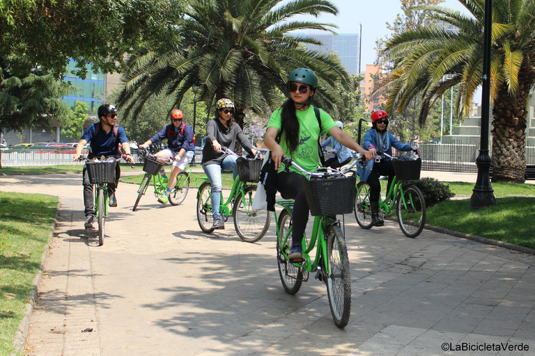 Santiago: Cykeltur till marknadernaSantiago: Marknader cykeltur