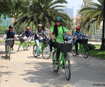 Santiago: Markets Bike Tour