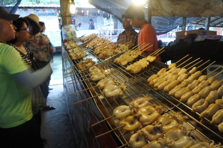 Mercados locales de fin de semana: Visita a Khlong Lat Mayom y Chatuchak