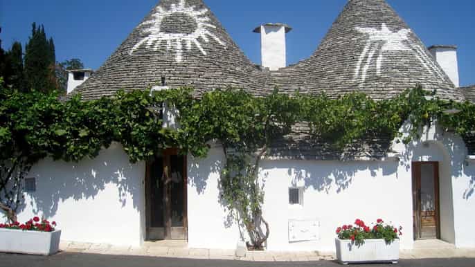 bari guided alberobello trip