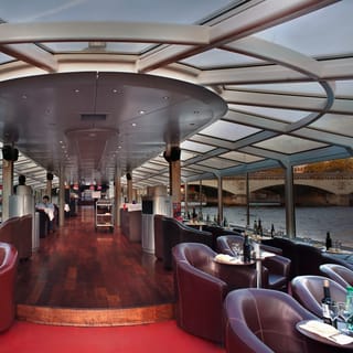 Paris: 2-Course Dinner Cruise with Panorama on Seine River