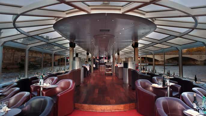 Paris: Seine River Panoramic Dinner Cruise